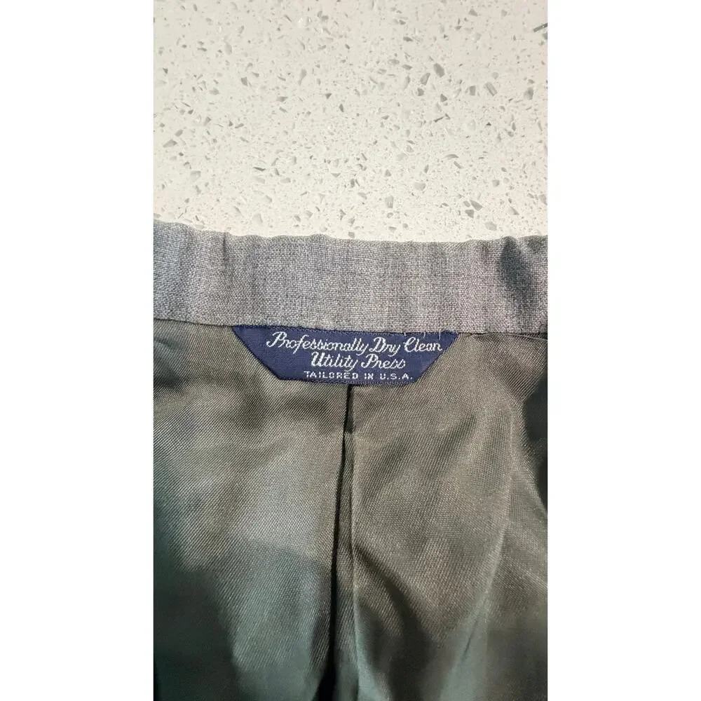 Jos. A. Bank Men's Signature Suit Jacket 42 Long